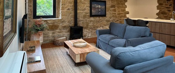 Apartment for two people with access to the garden and communal pool
